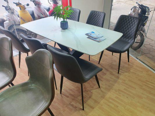 Lựa chọn bàn ăn gỗ mới cho không gian nội thất thêm sang trọng