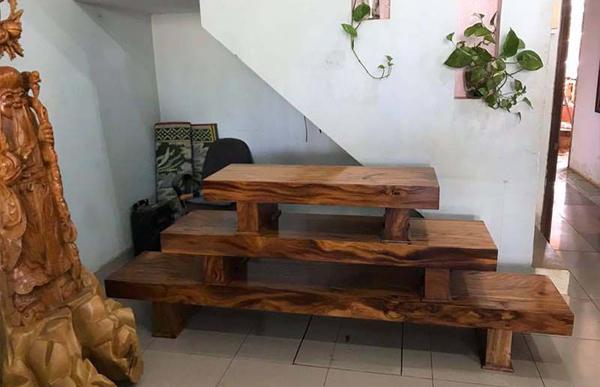 Kệ tivi gỗ hương