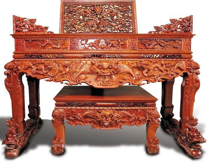 mẫu bàn thờ gỗ hương hiện đại