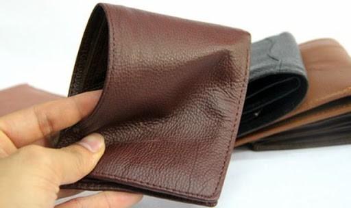 Da thật mềm hay cứng? Da thật có ưu điểm, nhược điểm gì?