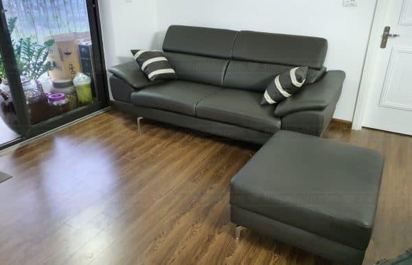 Giao ghế sofa băng cho gia đình anh Vương – Công ty Hanoi Tech