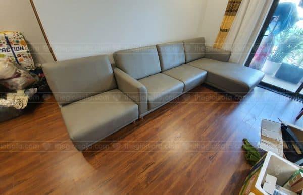 Giao hàng sofa góc da cho anh Tuấn tại Sky Centre tại 176 Định Công – Quận Hoàng Mai