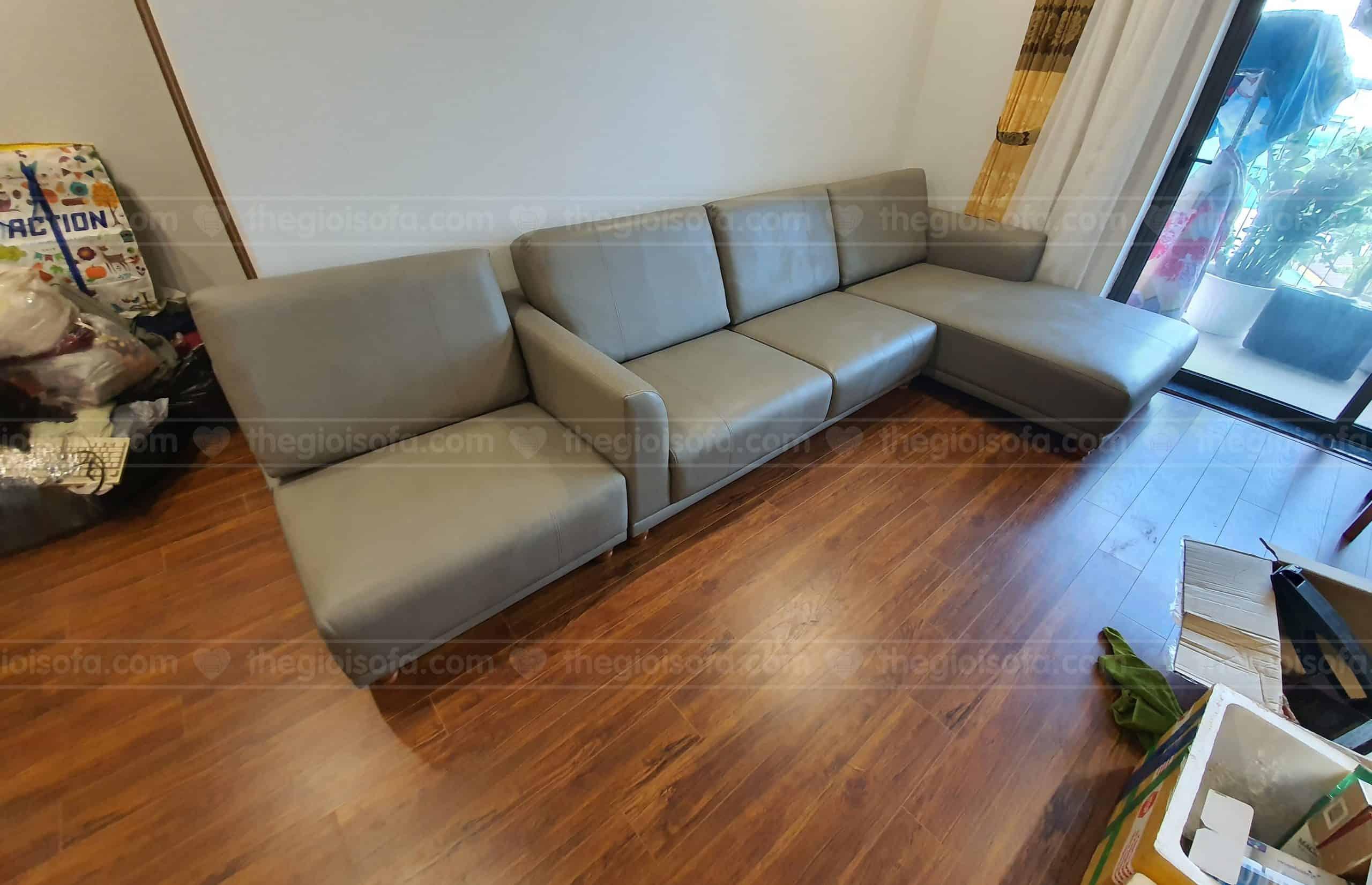 Giao hàng sofa góc da cho anh Tuấn tại Sky Centre tại 176 Định Công – Quận Hoàng Mai