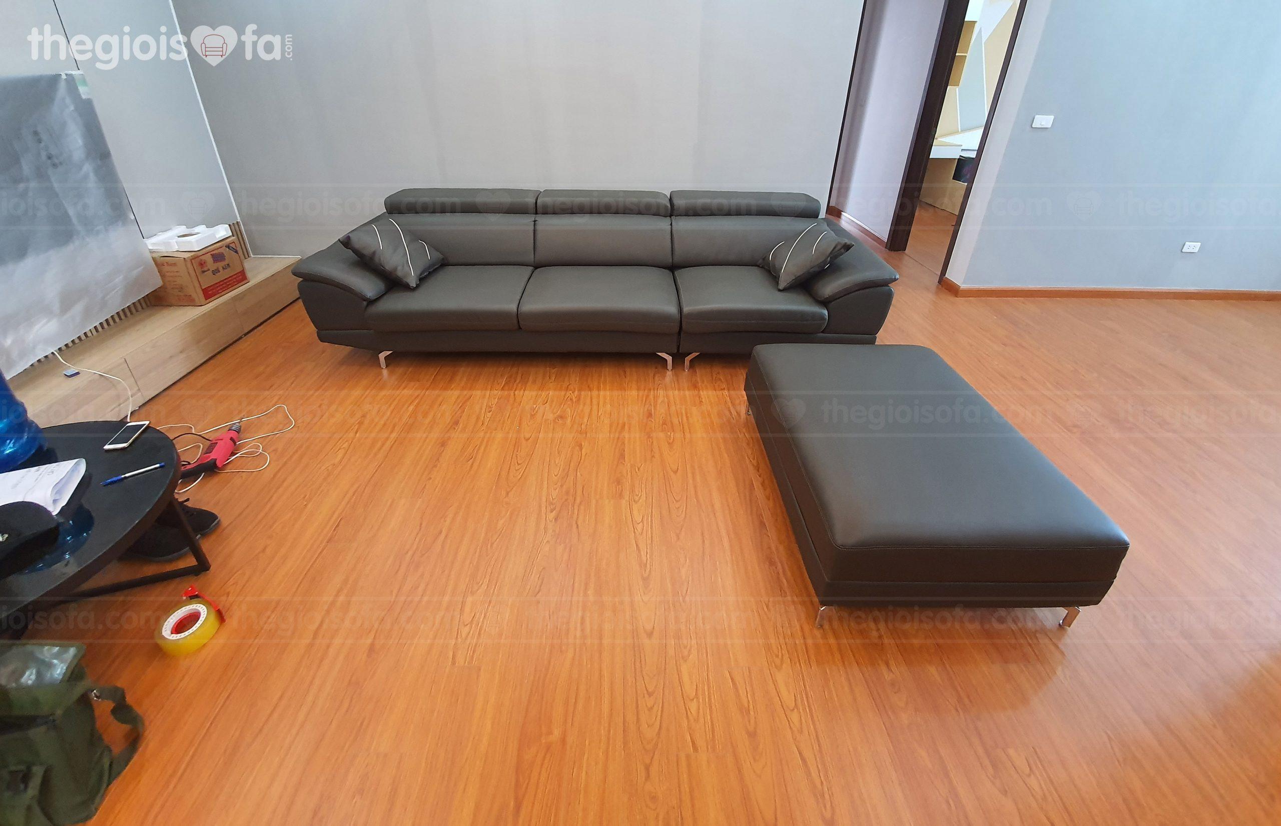 Giao hàng sofa da PU – Sofaland KLIEN 1/3 tại nhà chị Duyên ở 99 Láng Hạ – Quận Đống Đa