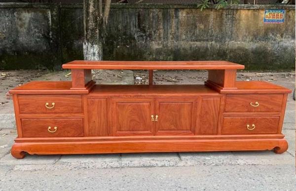 Kệ tivi gỗ hương