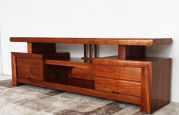 Mẫu kệ tivi gỗ đơn giản