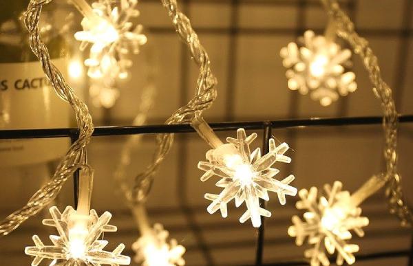 Đèn led bông tuyết