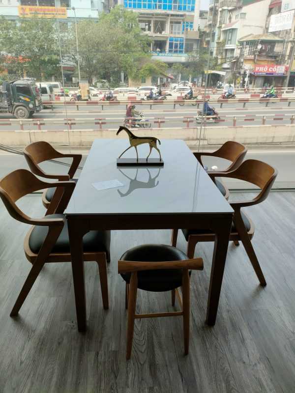 Bàn ăn gỗ mặt đá Hazel